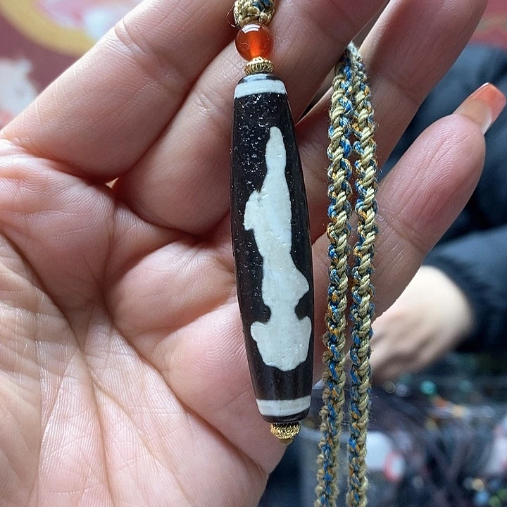 玛瑙/玉髓颈饰合金