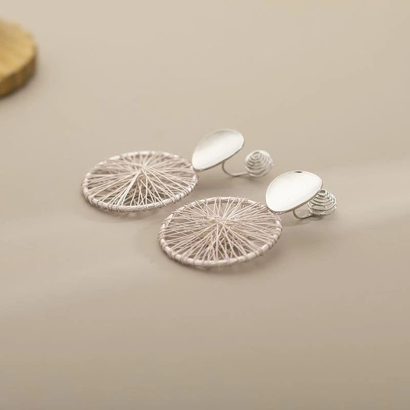 无耳洞耳饰缠绕镂空圆圈耳钉2025新款爆款高级感