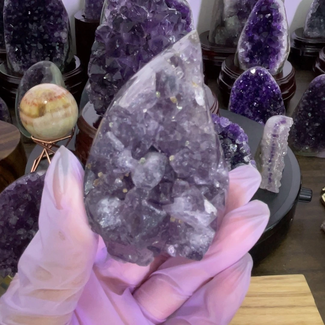 未镶嵌大型摆件（非配饰）紫晶
