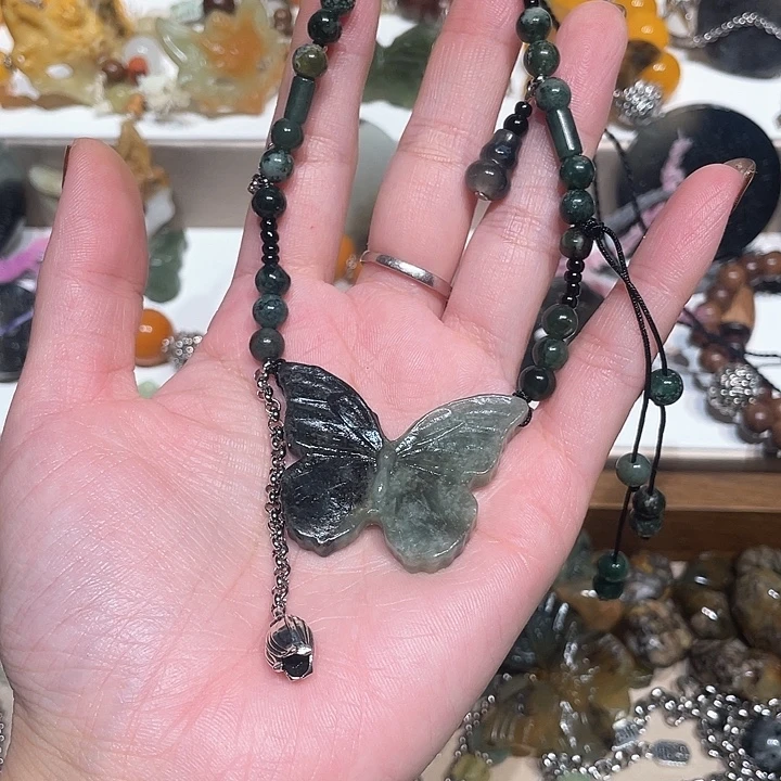 蛇纹石玉合金颈饰