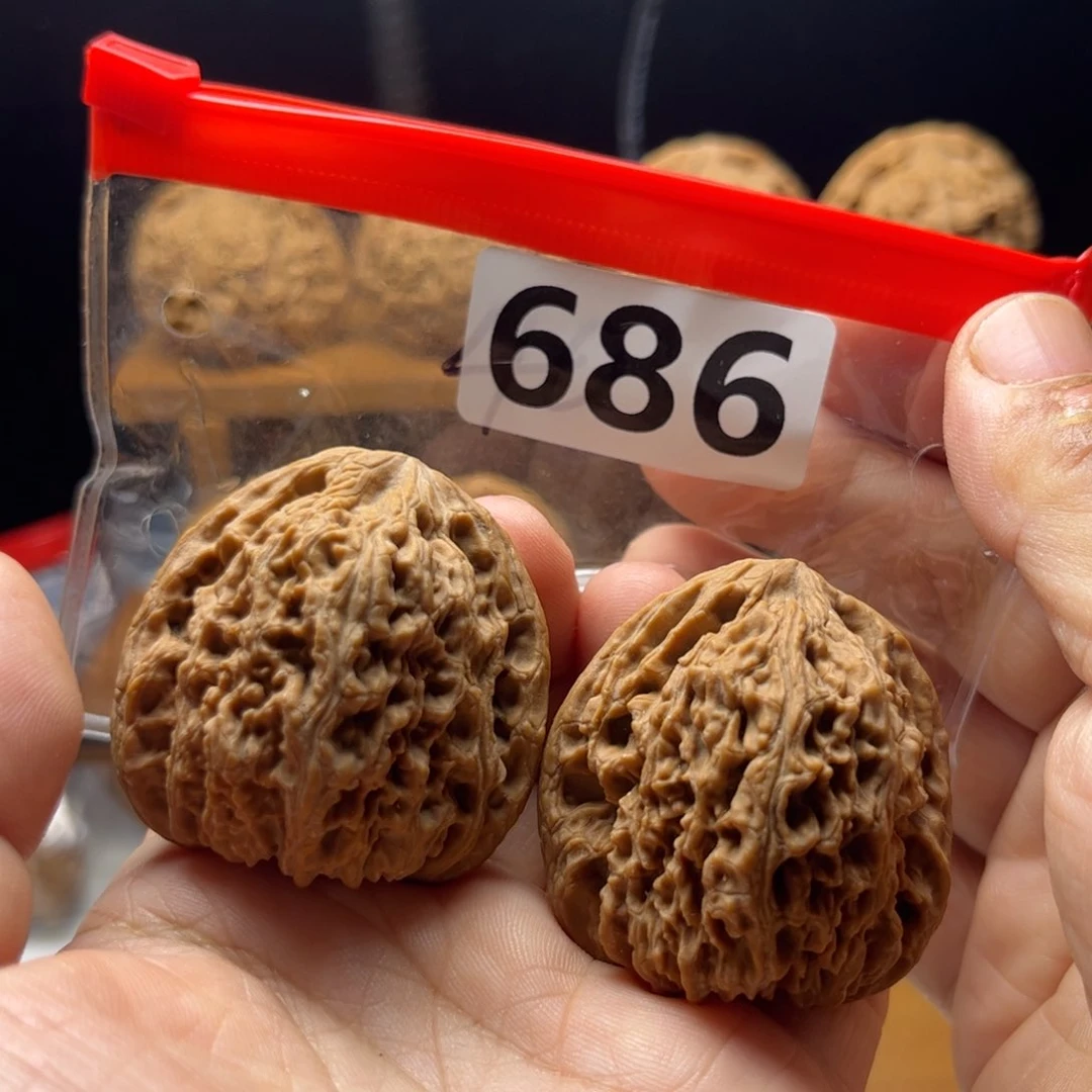 吊坠文玩核桃隔****干南疆40
