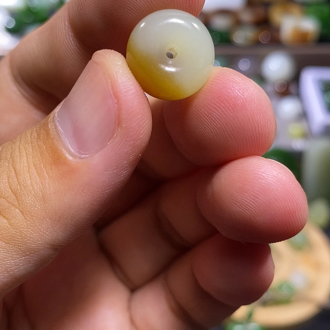 和田玉未镶嵌颈饰F****n