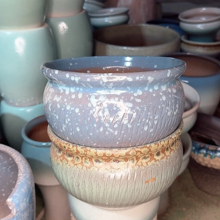 微瑕花盆啦哈哈啦