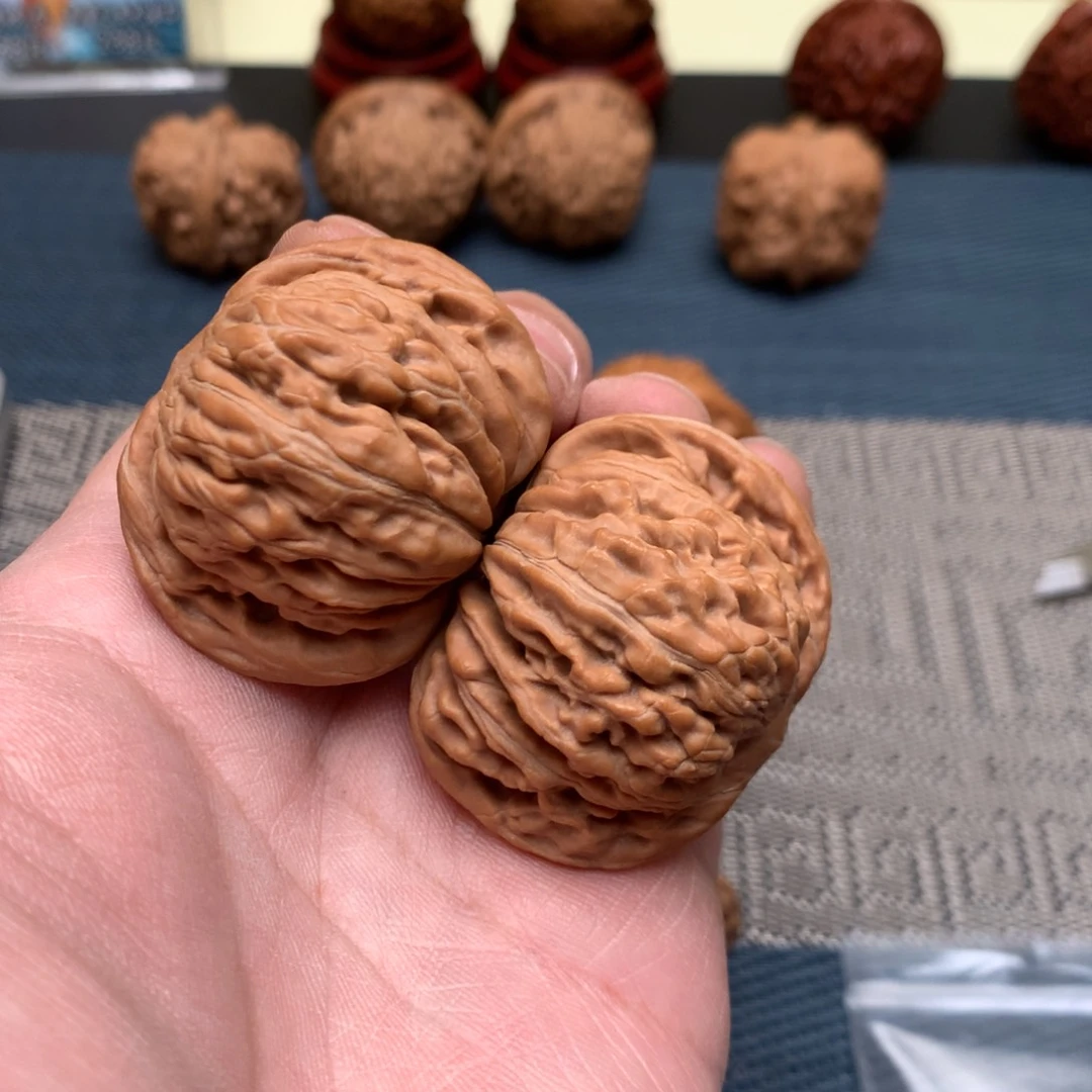 【闪购商品】文玩核桃吊坠B****?汉高楼42