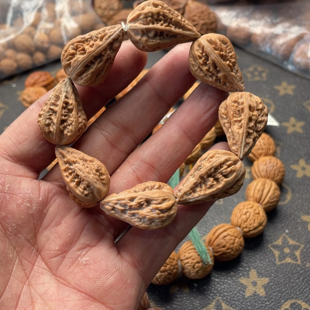 ****️吊坠文玩核桃秋子核桃