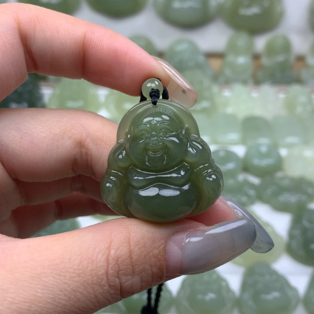 【闪购商品】颈饰未镶嵌和田玉