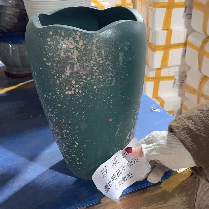 瑕疵18/32一个颜色随机