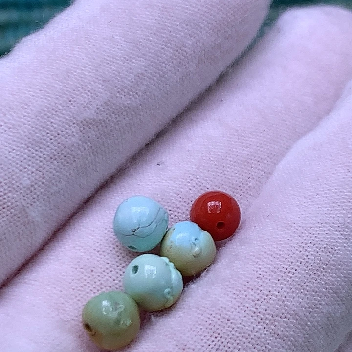 南红玛瑙未镶嵌珠宝奇石