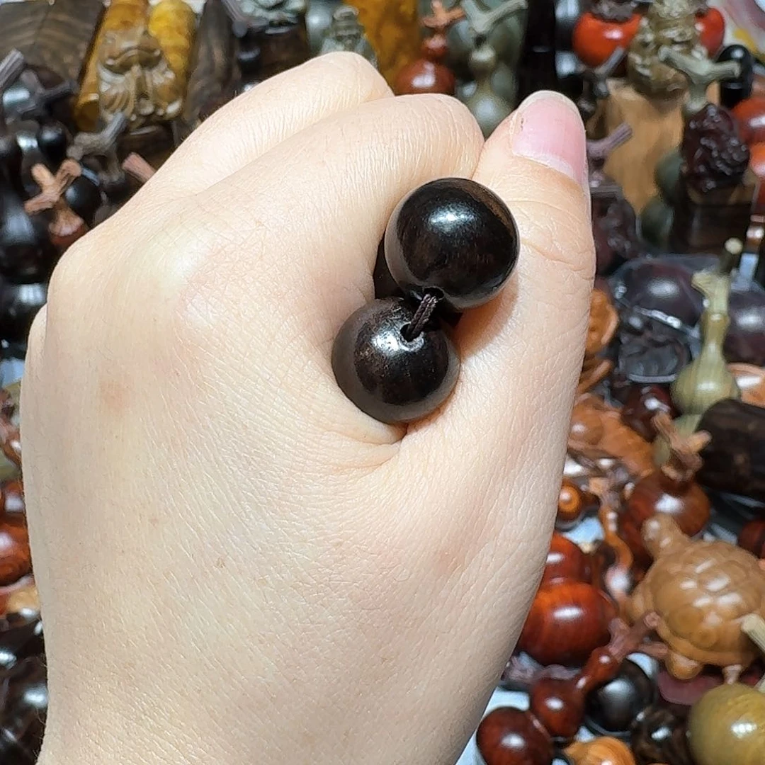 香榧木室***。千年乌木紫光檀