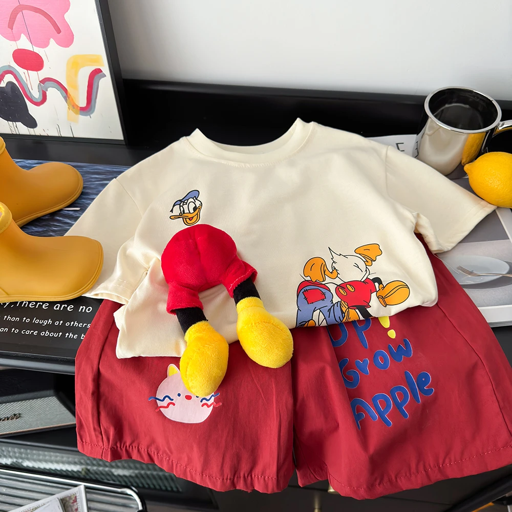亲子装新款儿童时尚印花立体玩偶百搭休闲短袖卡通T恤套装