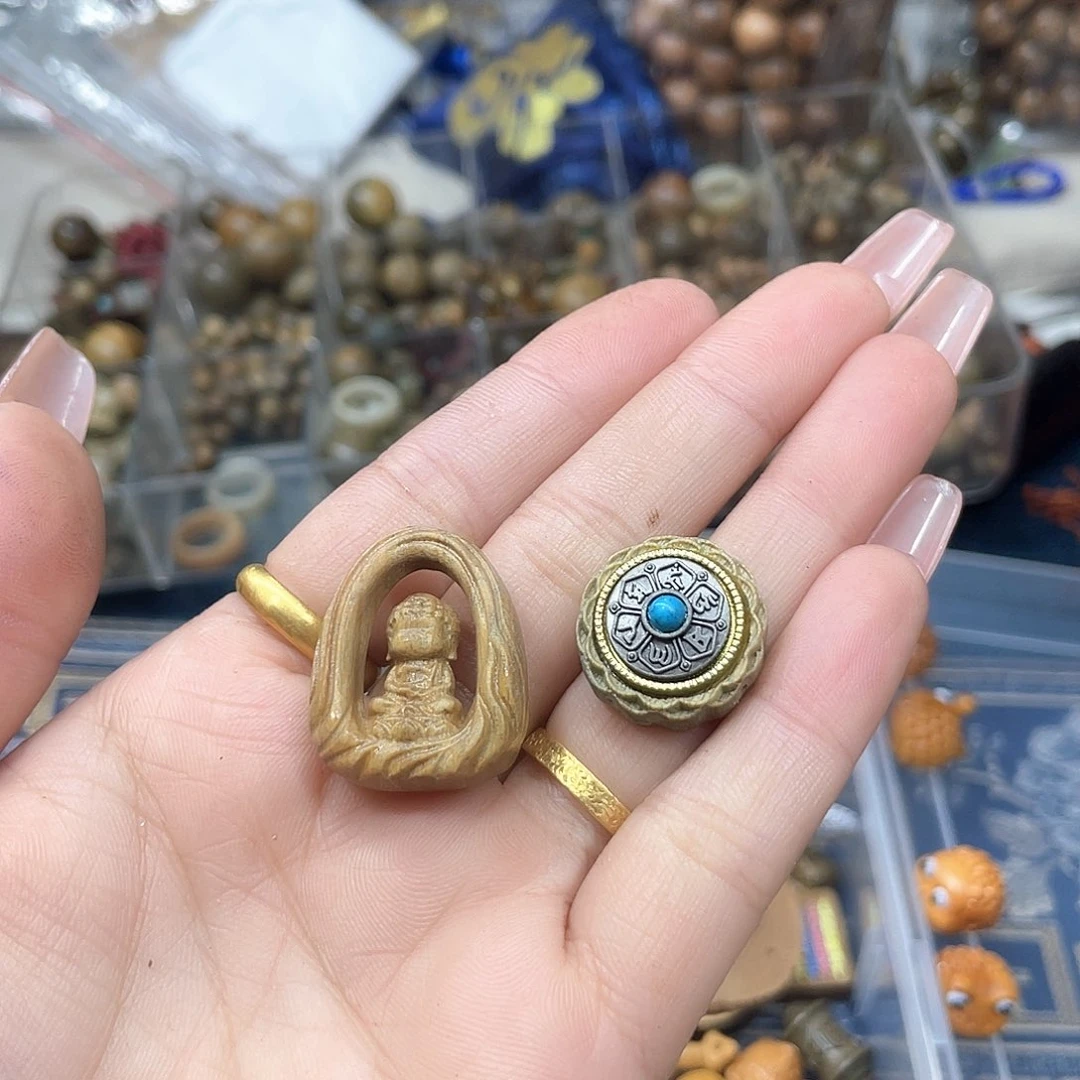 维腊木（绿檀）无事牌水**空