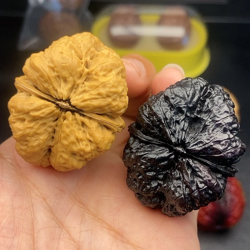 【闪购商品】把件文玩核桃42尺蝴蝶蟾