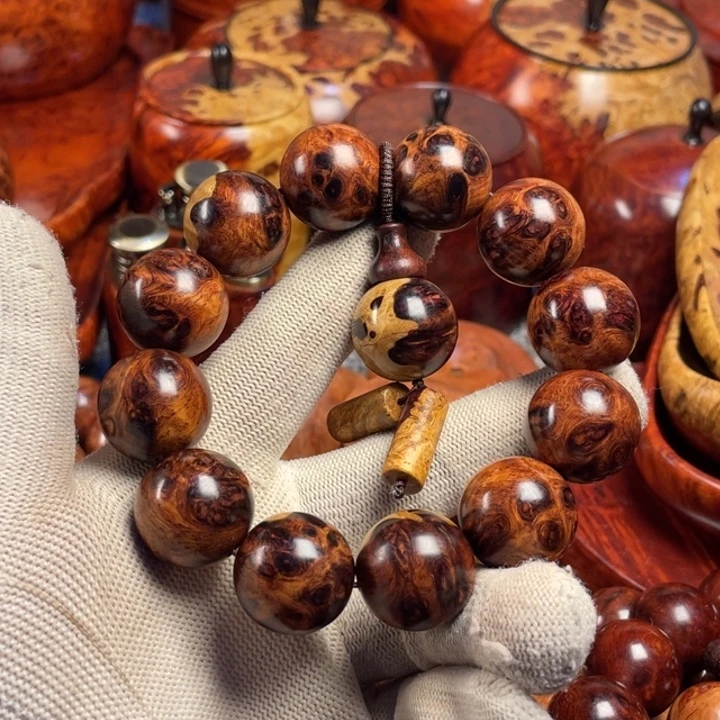 弗***士大果紫檀（缅甸花梨）