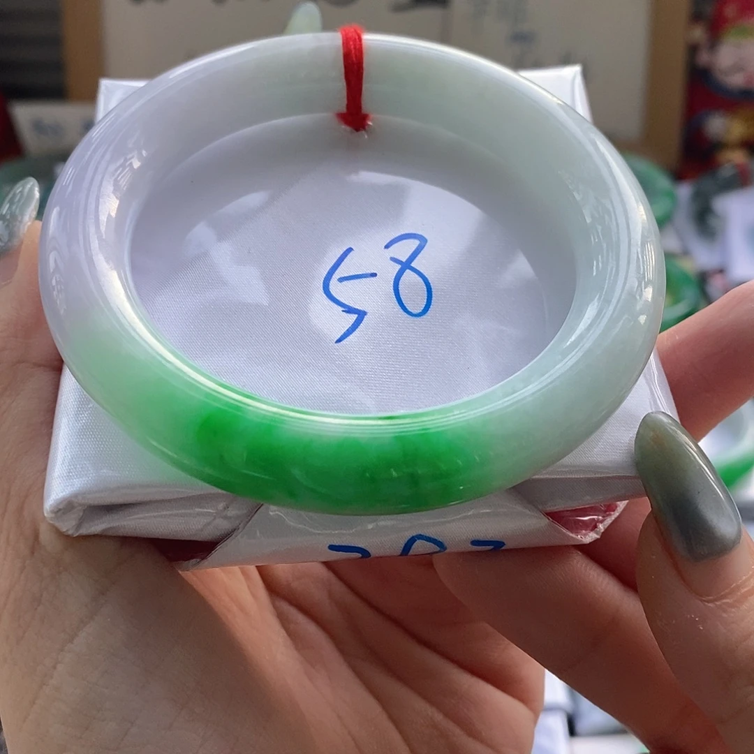 翡翠未镶嵌手镯5号