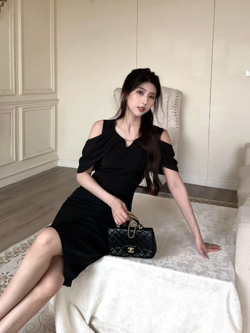 (特价清货No退No换)气质优雅露肩夏季连衣裙