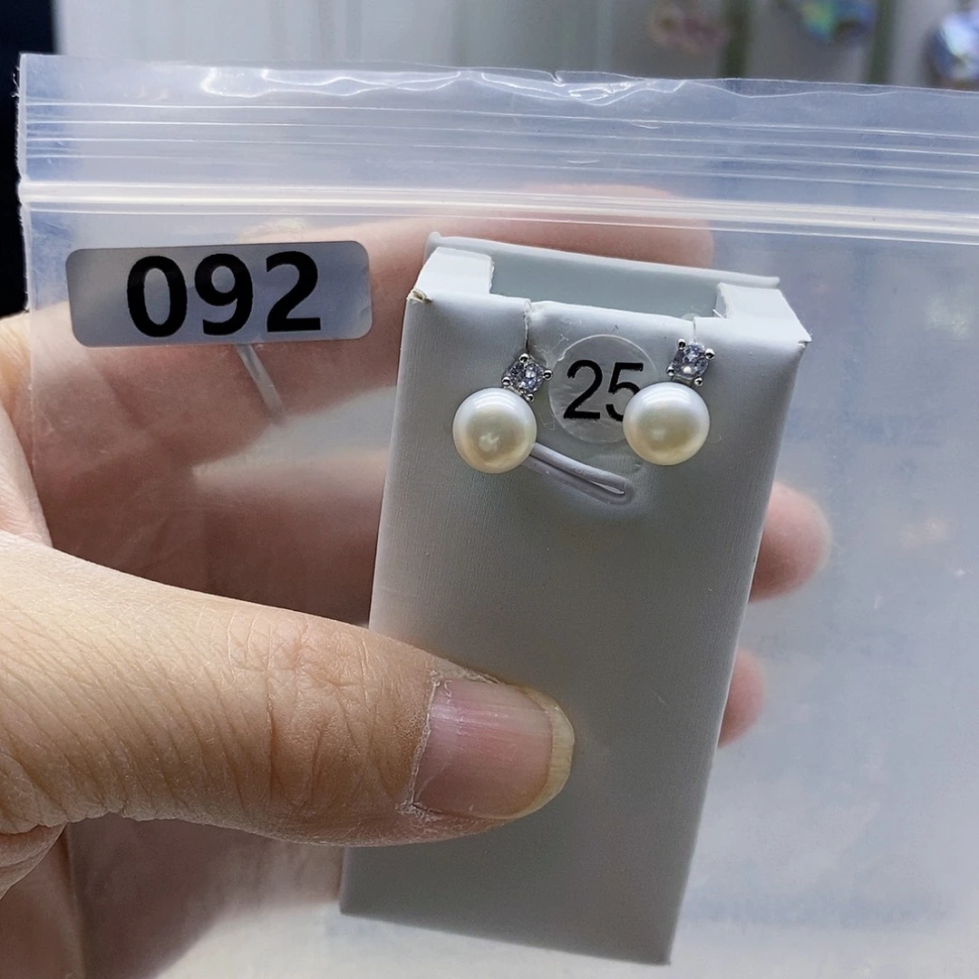 颈饰合金淡水珍珠