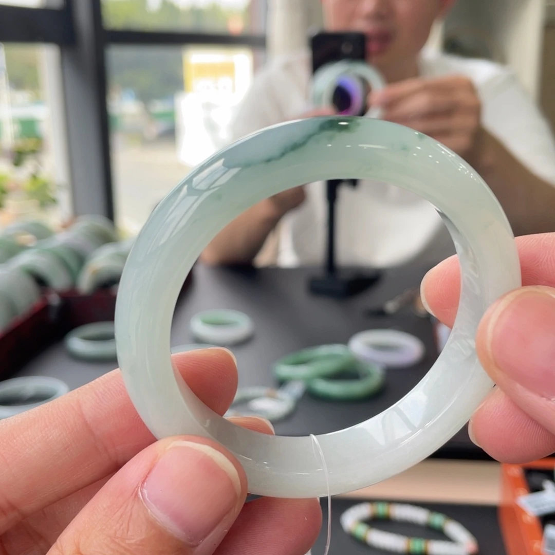 翡翠未镶嵌手镯29号链接54.3