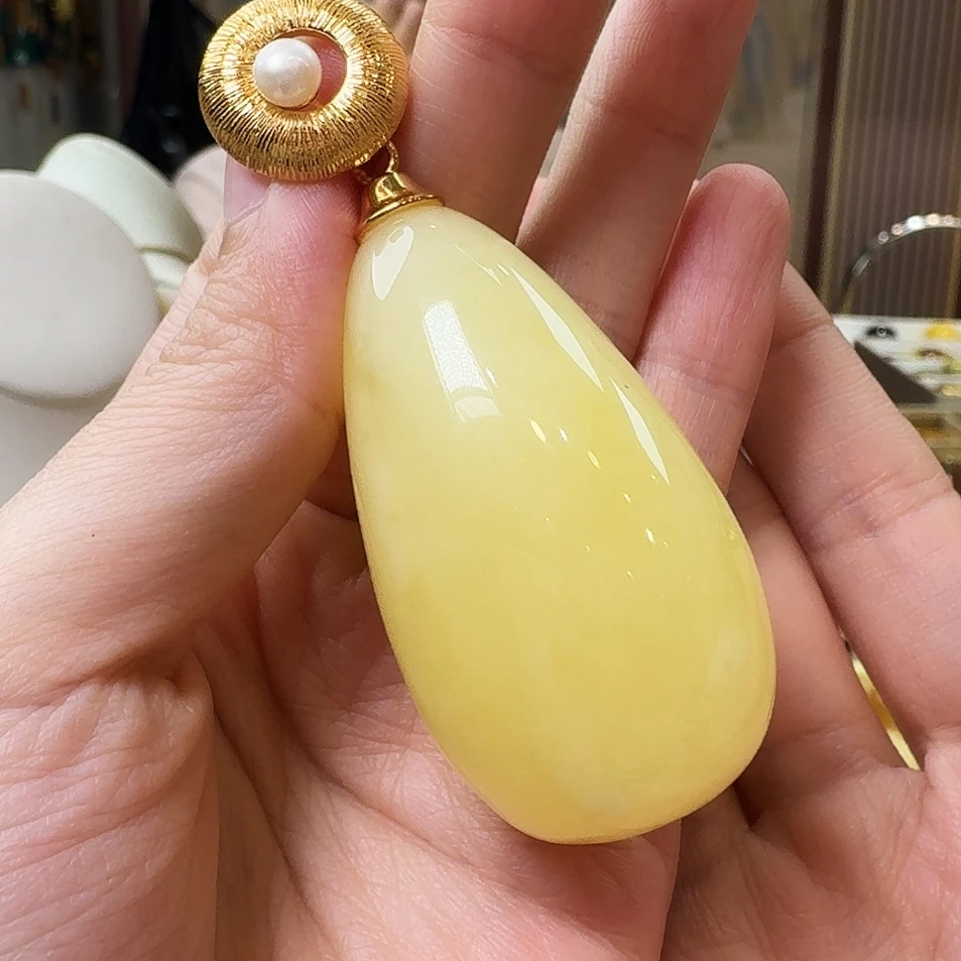 琥珀银S925镶嵌颈饰吊坠