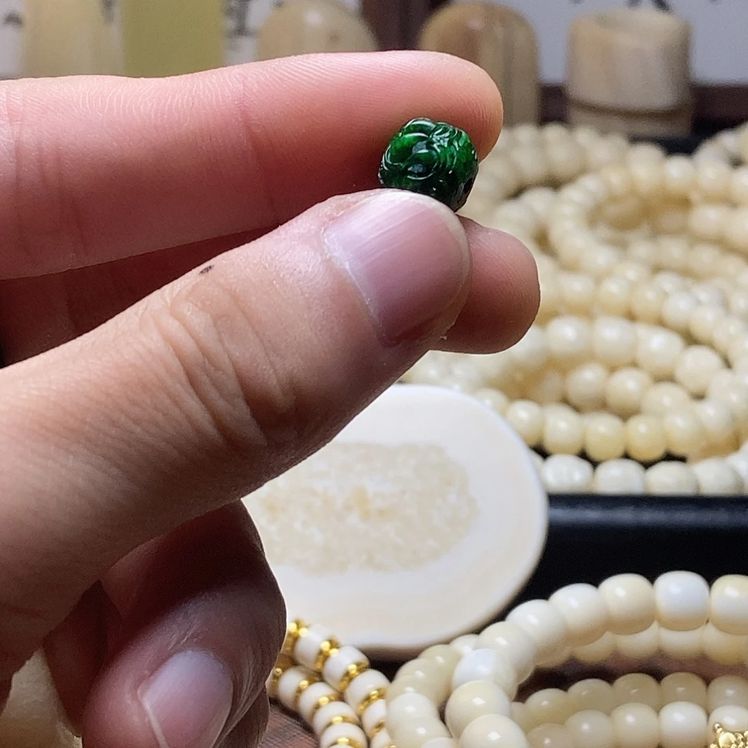 手串/手链/手镯猛犸象牙绿吞噬10mm单珠多样发其一