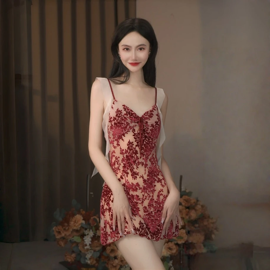 彤新新带外袍时尚飞袖外袍聚拢加胸垫吊带睡裙家居服