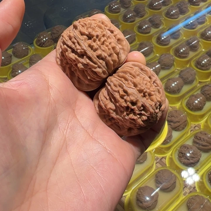 把件文玩核桃四座楼