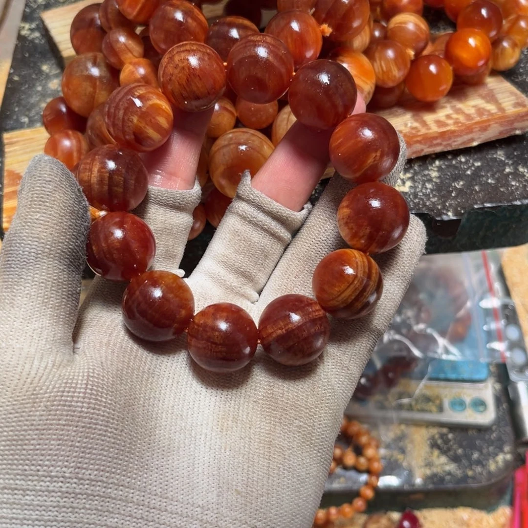 濯***缨松木（琥珀木）手串/手链104树根