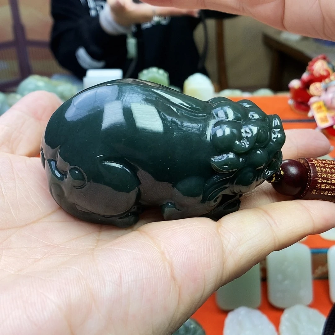 颈饰未镶嵌和田玉不***灯
