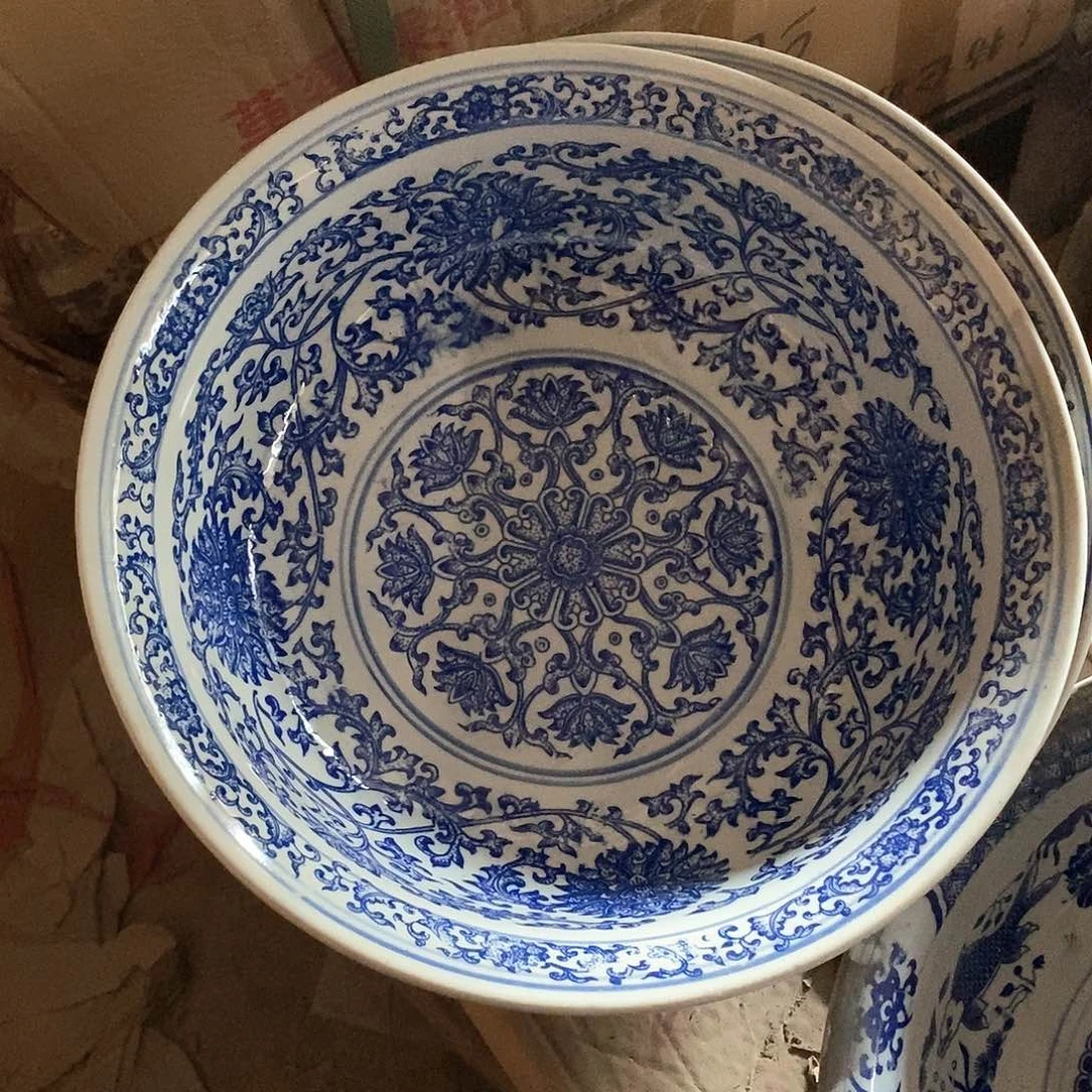 摆件11寸青花玲珑瓷碗