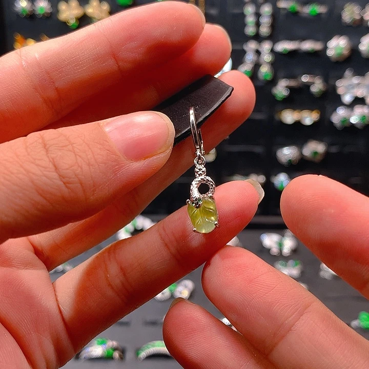 翡翠戒指银S925镀金镶嵌清****?耳钉