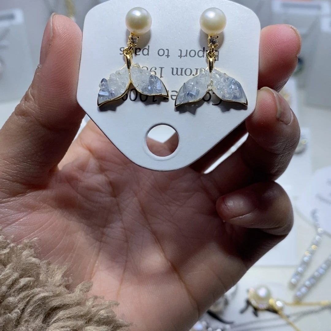 淡水珍珠耳饰未镶嵌