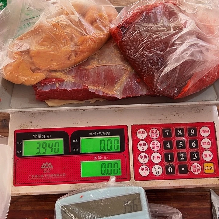 广西土耕马马肉、送马油沙姜小米辣12个月中国大陆