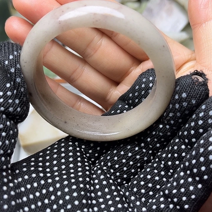 未镶嵌和田玉珠宝奇石