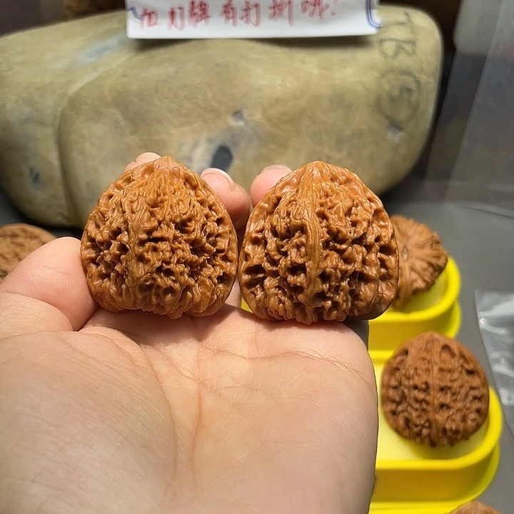 文玩核桃把件444号，40尺全品