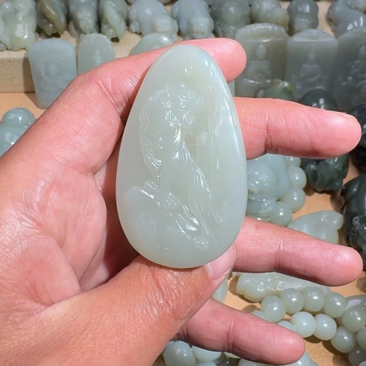 和田玉未镶嵌挂件