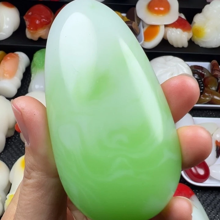 新疆戈壁五彩石金丝