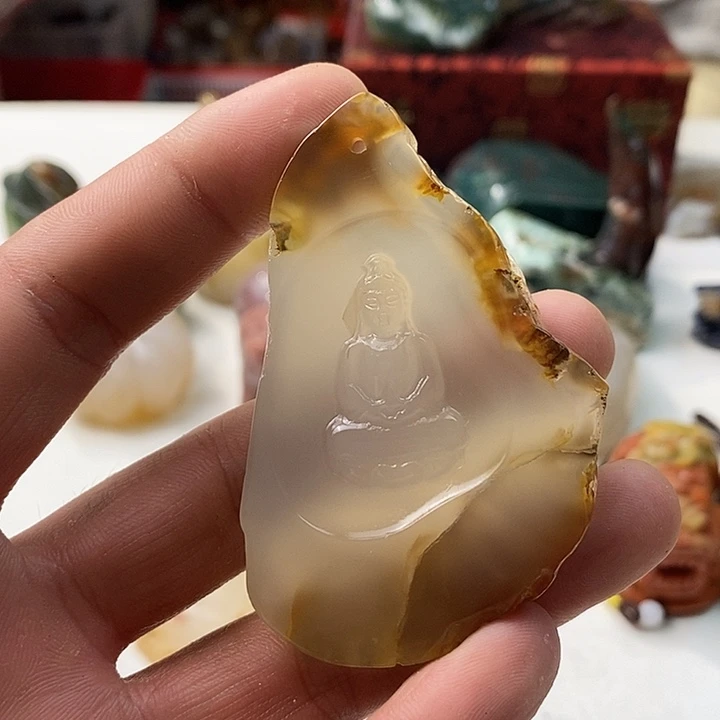 未镶嵌颈饰玛瑙/玉髓