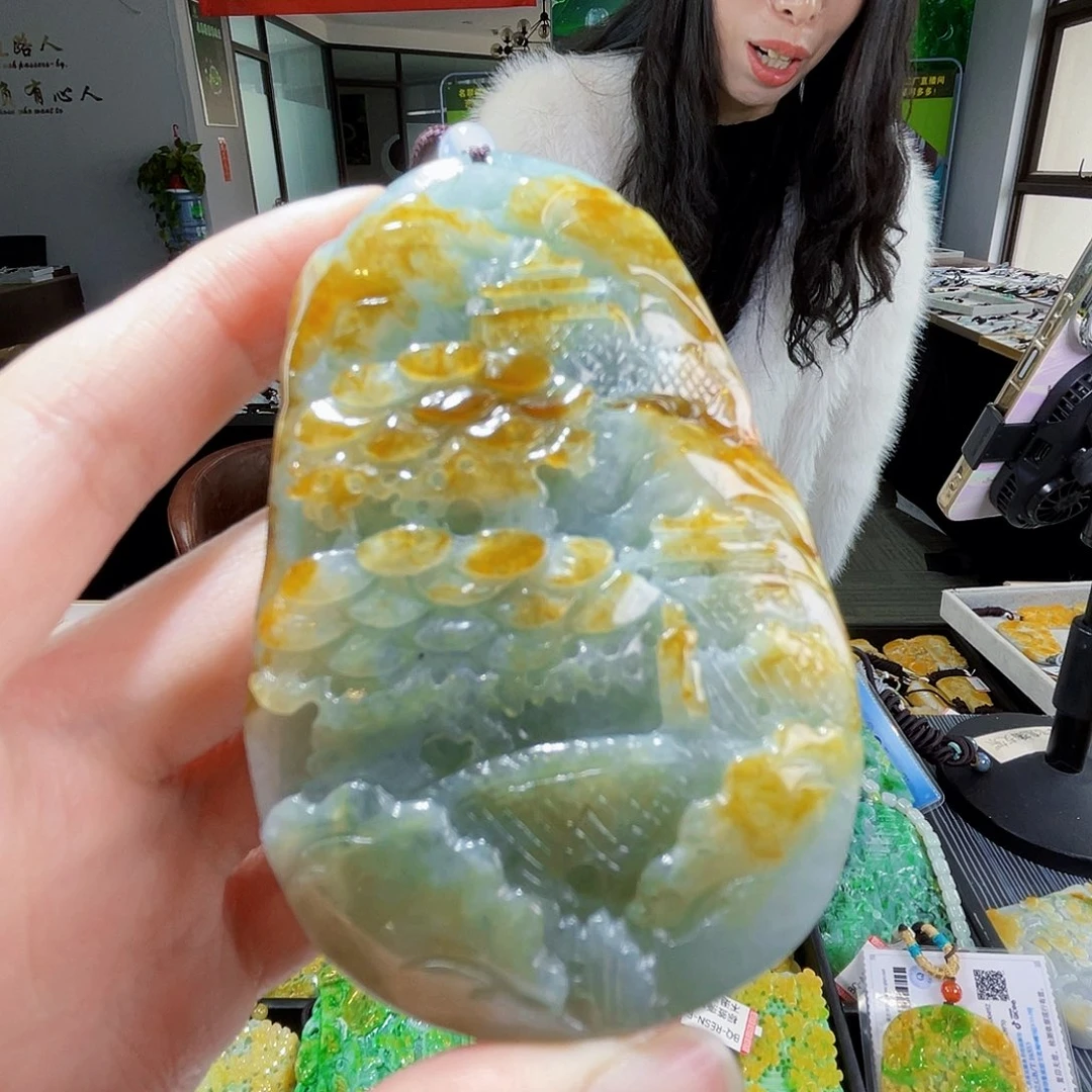 颈饰未镶嵌翡翠翡翠