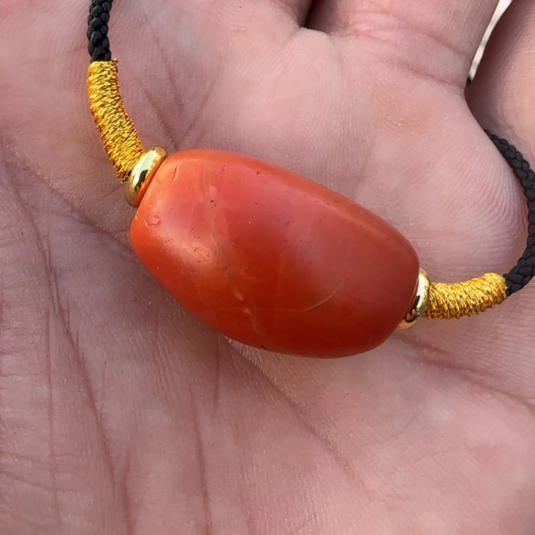 南红玛瑙未镶嵌颈饰