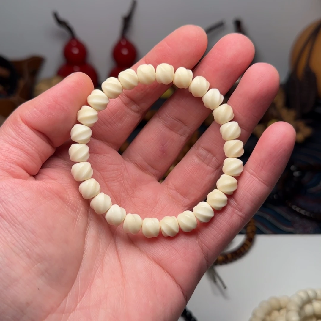 【闪购商品】吊坠白玉菩提白玉扭转