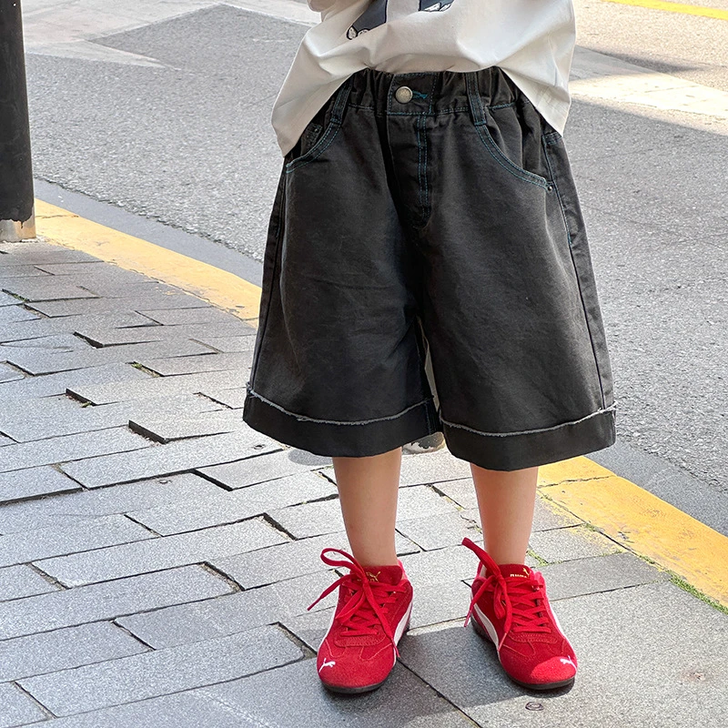 【依妈家】现货夏季男童复古刺绣字母毛边牛仔短裤全棉五分裤25E116