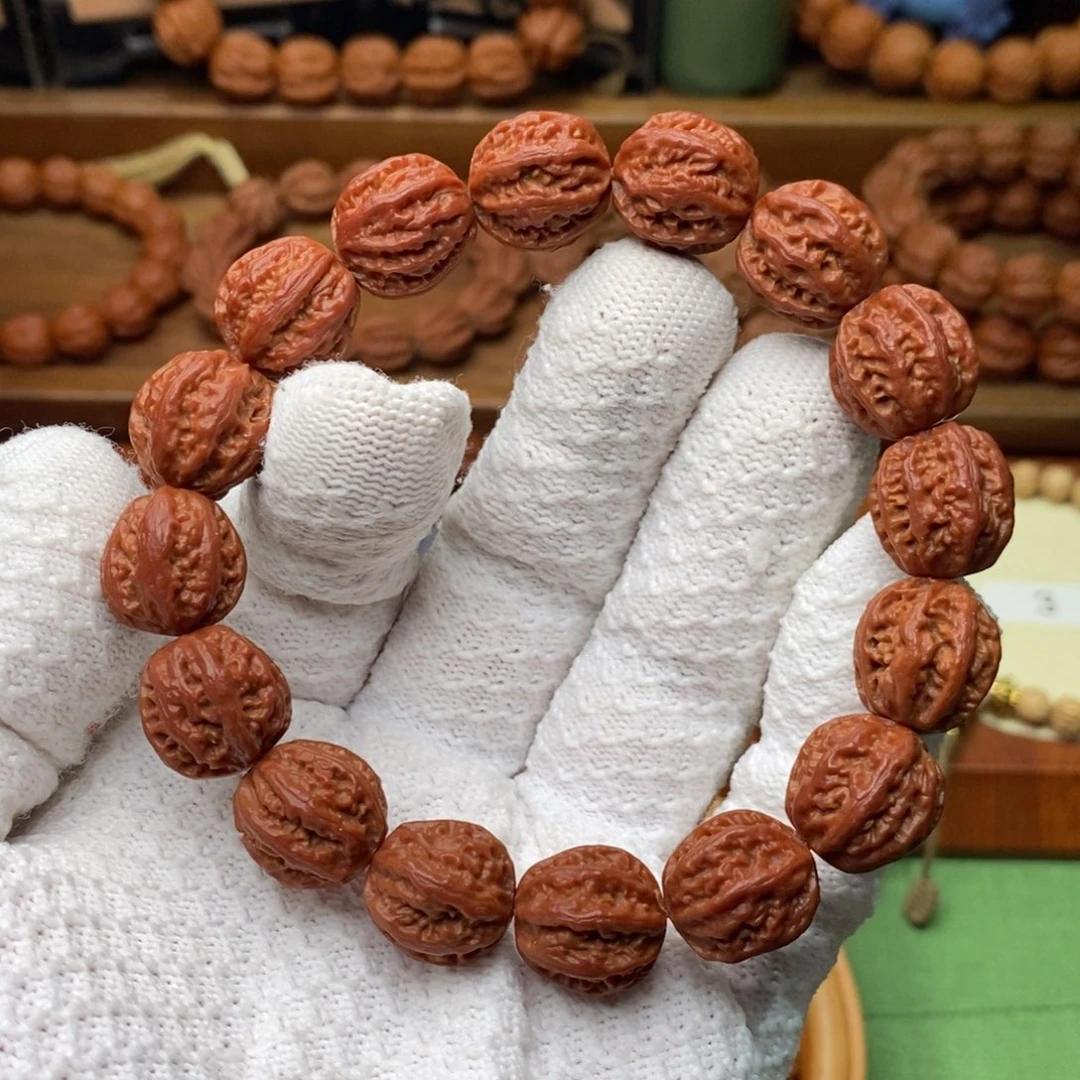 文玩核桃吊坠16粗筋八棱