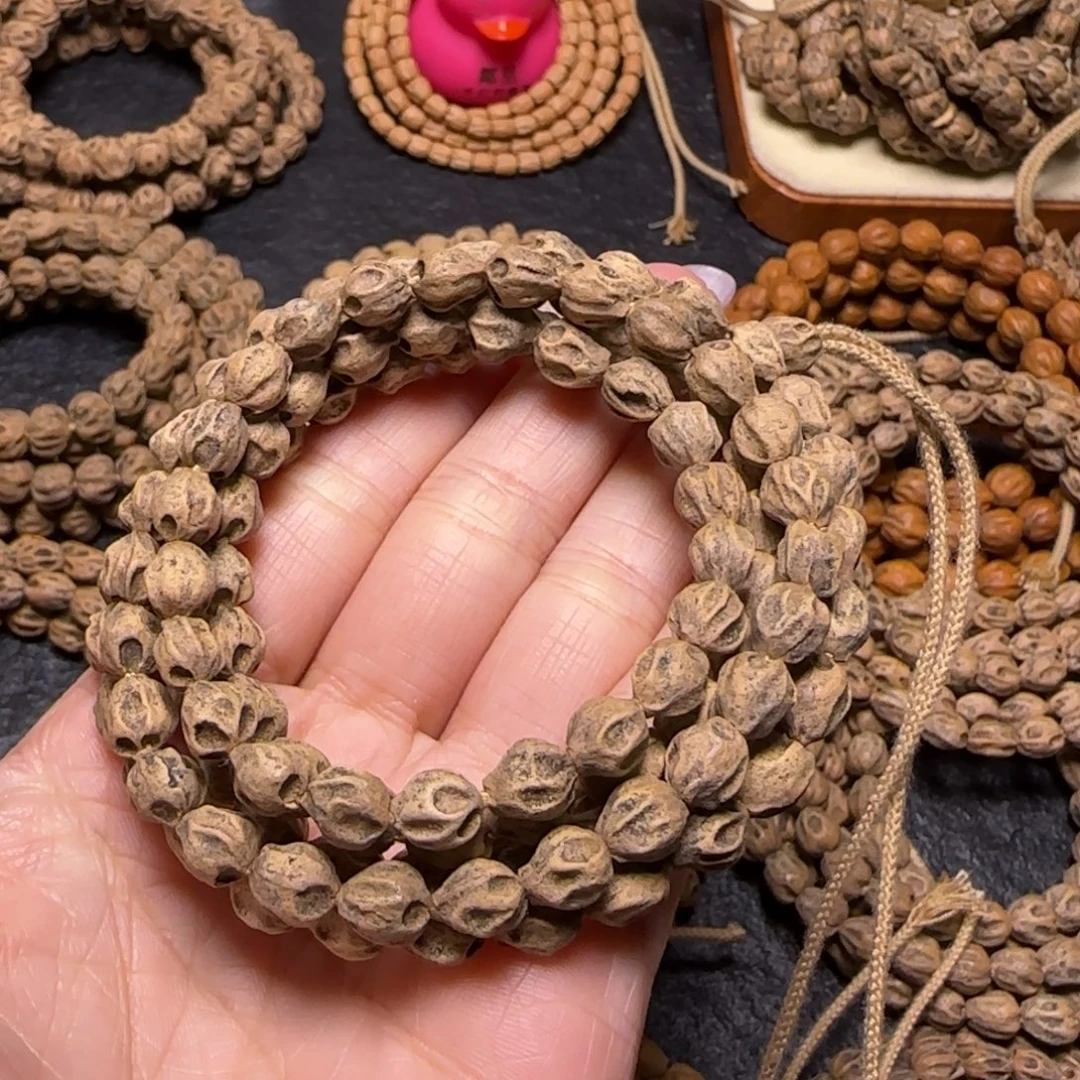 嚣***张吊坠柏香籽/百香籽