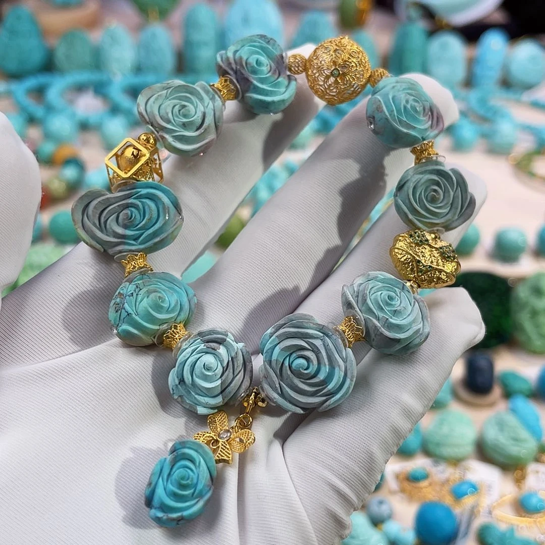 绿松石珠宝奇石18K金镶嵌