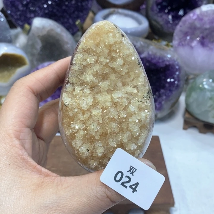 水晶大型摆件（非配饰）未镶嵌