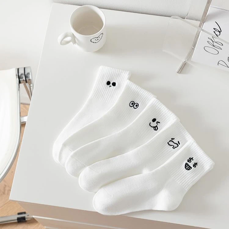 袜子纯棉女春秋冬季中筒袜薄款学生袜日系夏天潮白色学院运动长袜