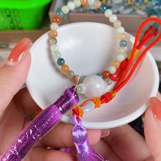 翡翠未镶嵌颈饰天然翡翠拍一发三