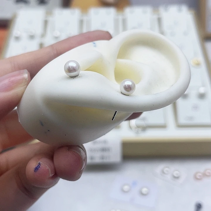 淡水珍珠耳饰银S925镶嵌艾*菲