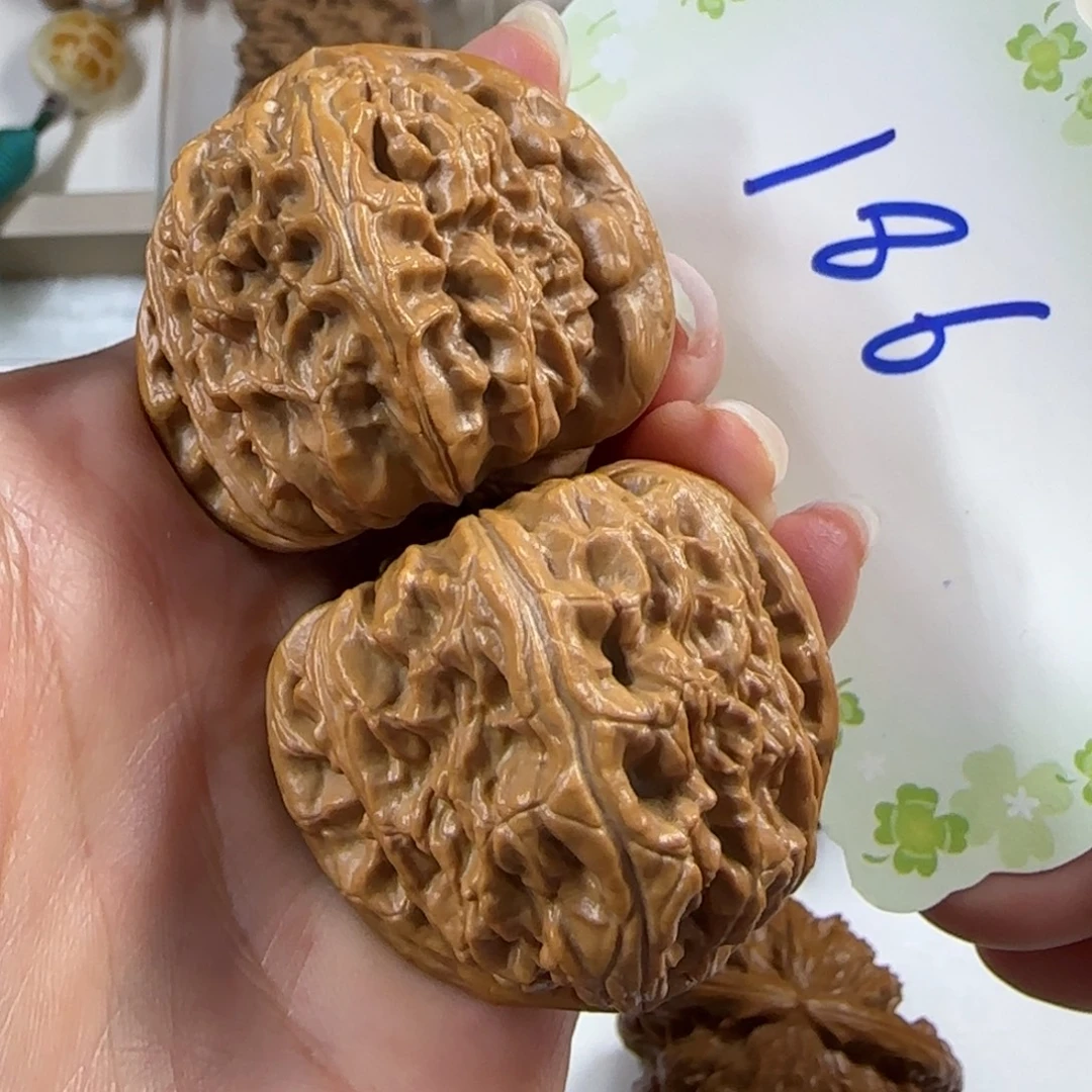 吊坠文玩核桃186号白狮子4.1