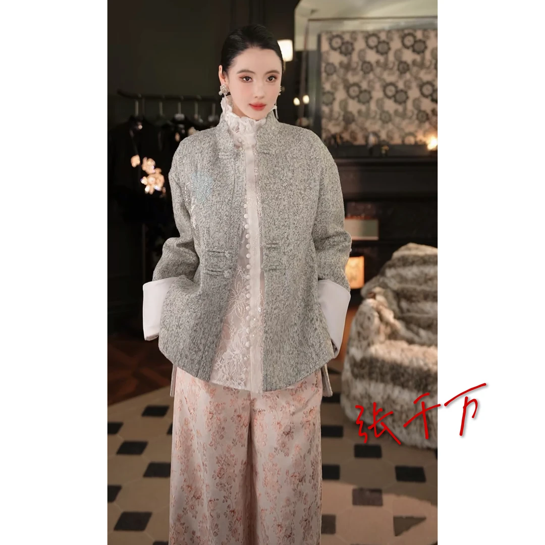 念十二【元日】小香风牡丹钉珠绣重工新中式外套国风粗花呢上衣