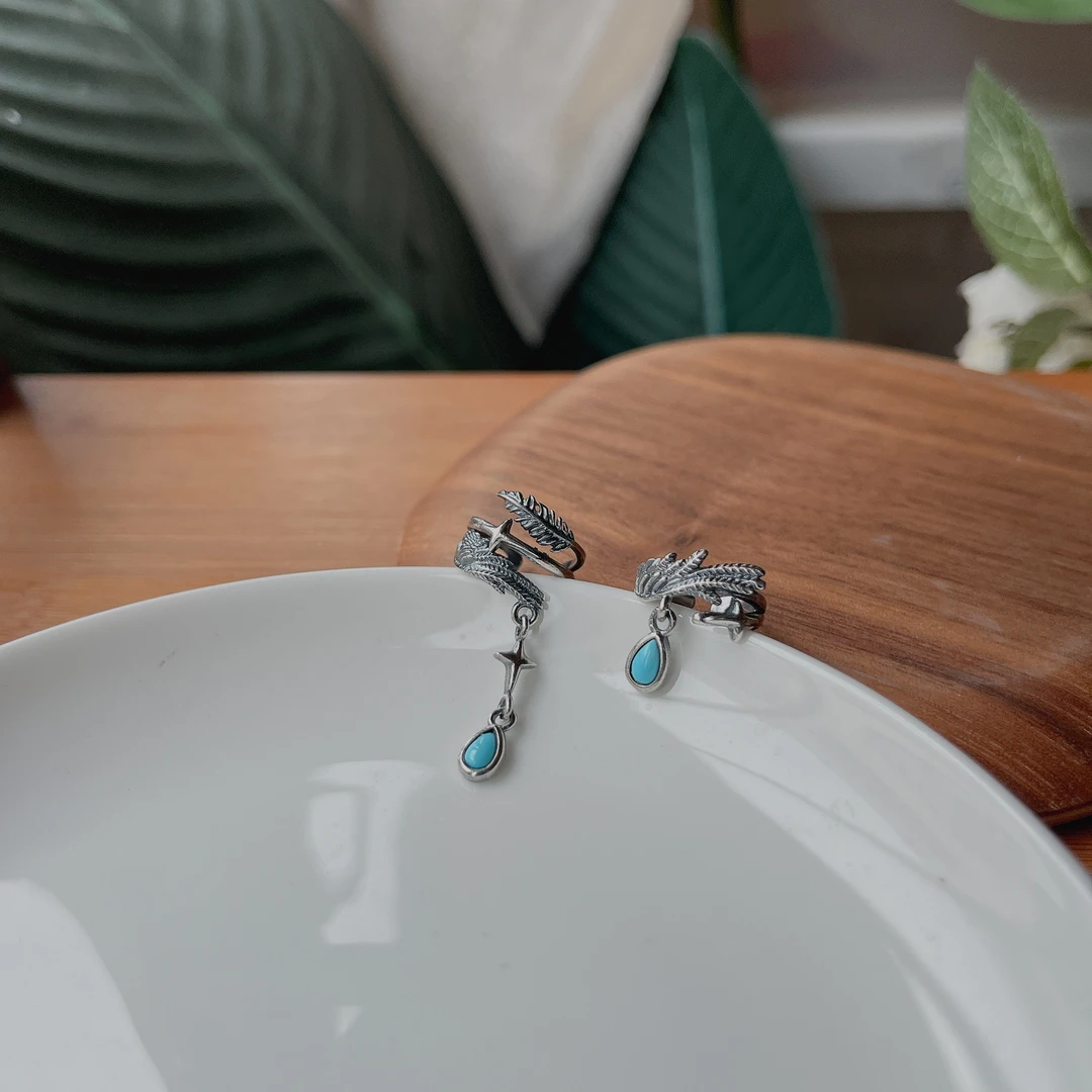 【郭老师】约3*4mm绿松石S925银耳夹